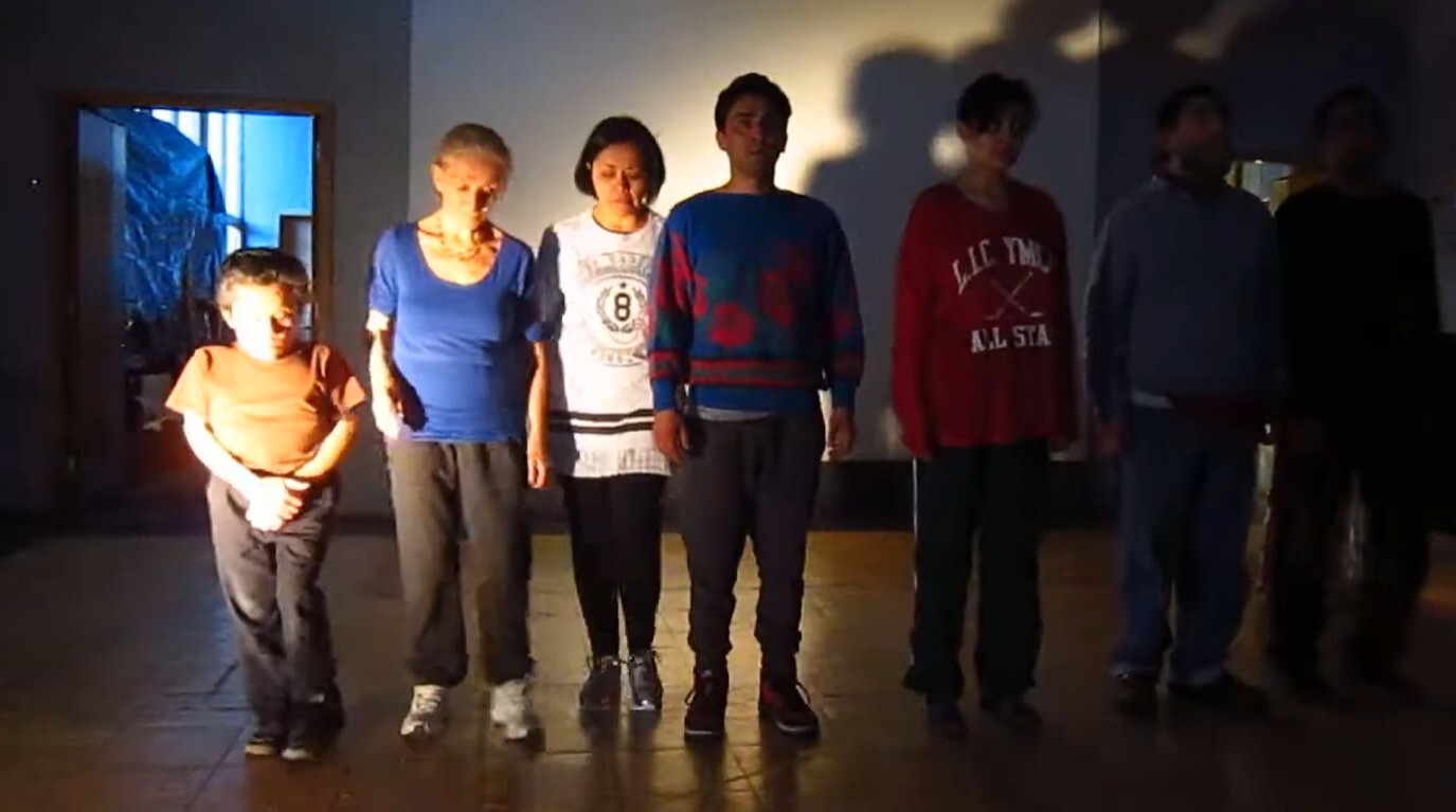 Video ensayo de FULGOR. "4 Espaldas".