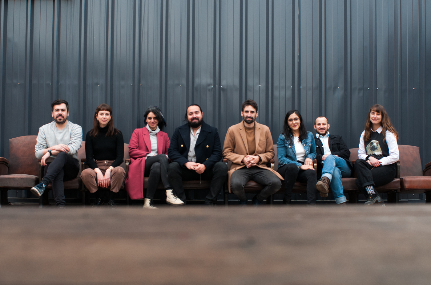Fotografía de los integrantes de Colectivo Zoológico en residencia creativa