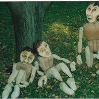 12. Marionetas obra Luisa y Manuel_Villa Grimaldi.jpg