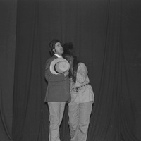 http://archivopatrimonial.usach.cl/escenicas/wp-content/uploads/2016/11/NN-005173.jpg