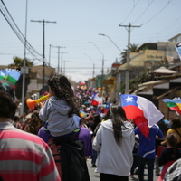 https://archivo-arde.s3-sa-east-1.amazonaws.com/Cuerpo y protesta 2019/8V7A0353.jpg