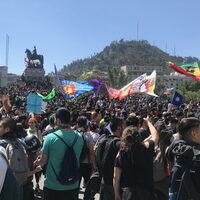 personas_plaza.jpg