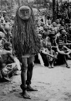 Fotografía de hombre de la tribu Ohaffia